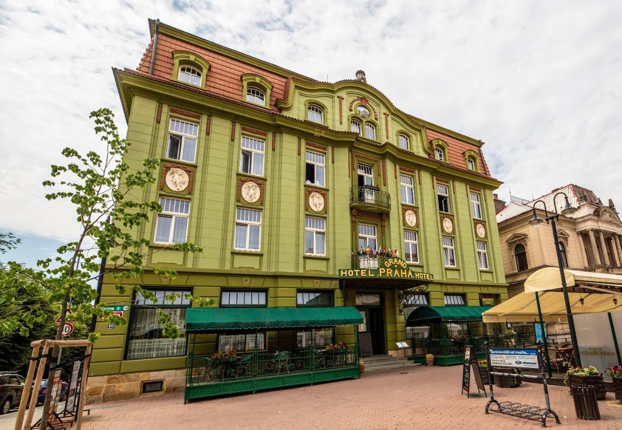 Grand Hotel Praha Jičín Esterno foto