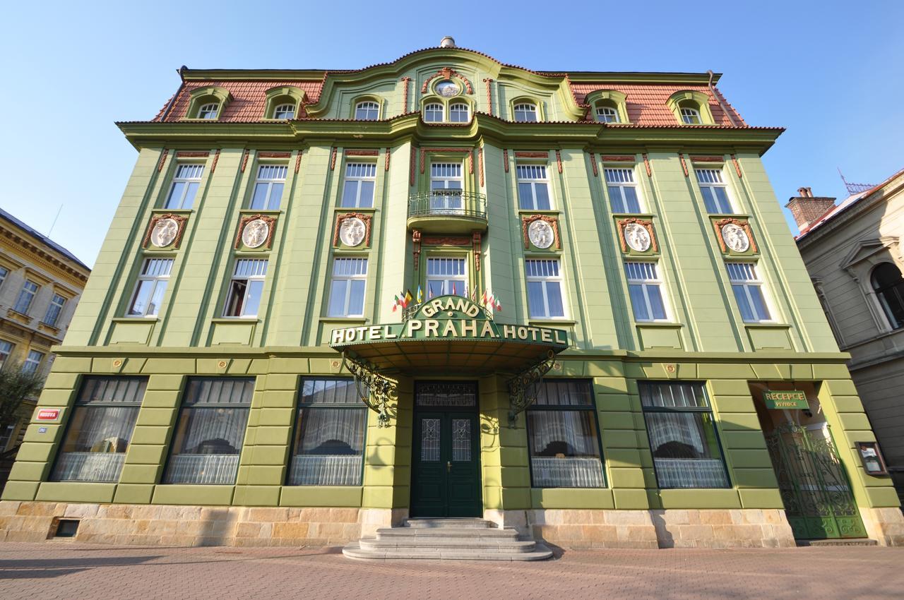 Grand Hotel Praha Jičín Esterno foto